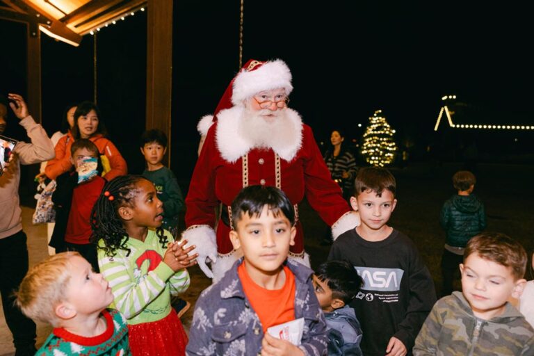 Heartwood’s 2nd Annual Christmas Tree Lighting